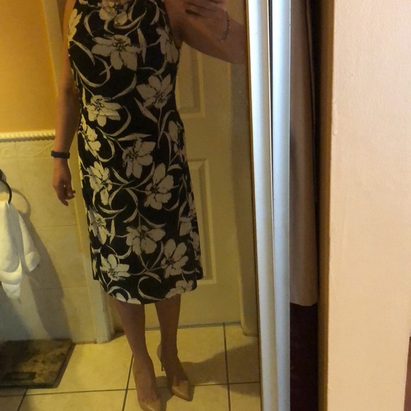 Floral Jersey Day Dress - Picture 10 of 10